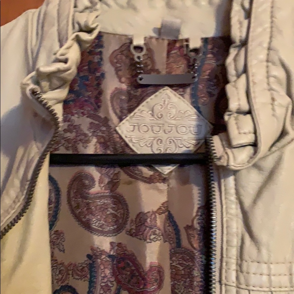 Jacket - Picture 2 of 3